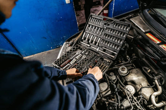 Auto Tool Kit vs Automotive Tool Kits: What Every Driver Needs + ToolHeadsCrate Subscription Options